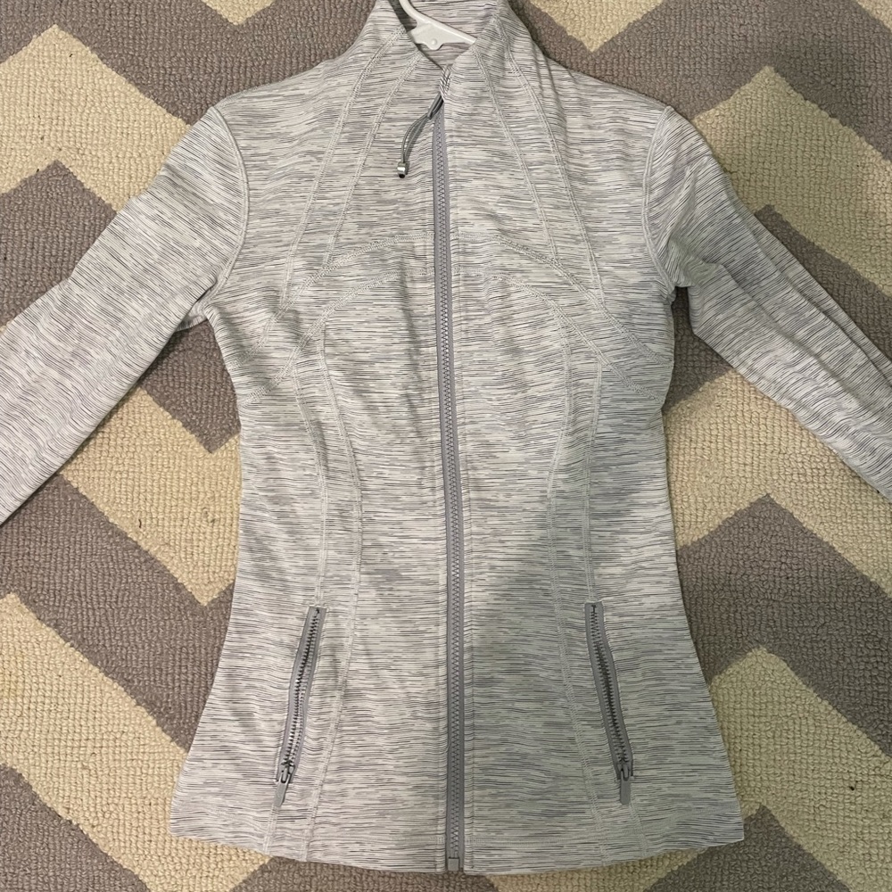 Lululemon define jacket!!